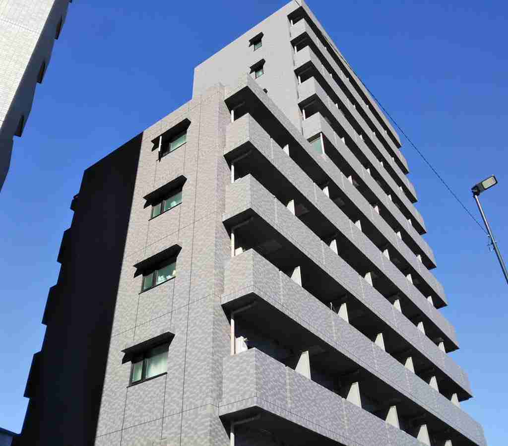ルーブル川崎都町弐番館の外観