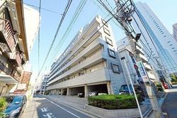 グランド・ガーラ三田の外観