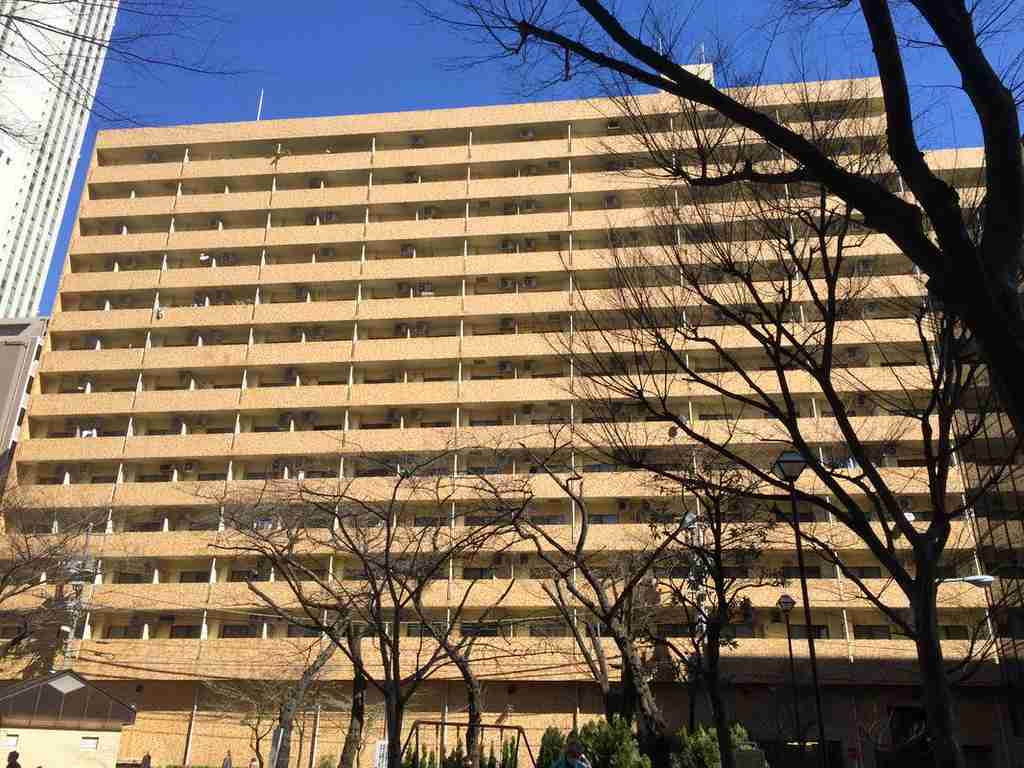 ライオンズプラザ池袋の外観