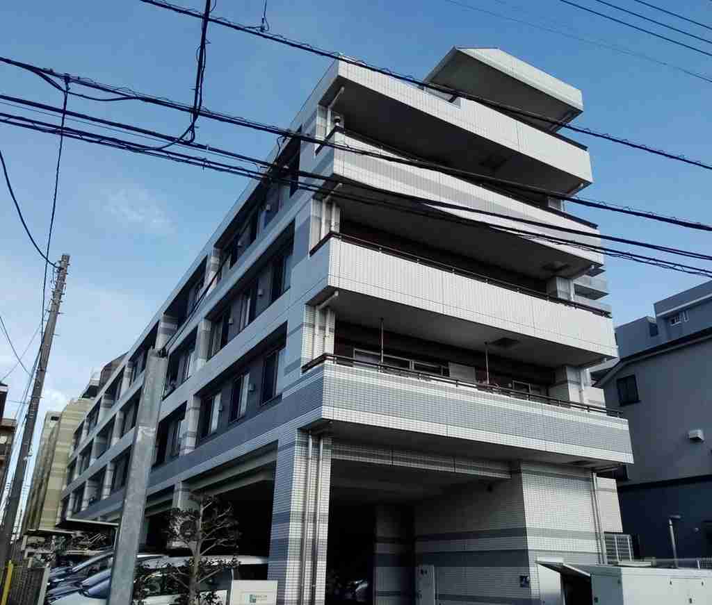 ブレシア西府レジデンスの外観