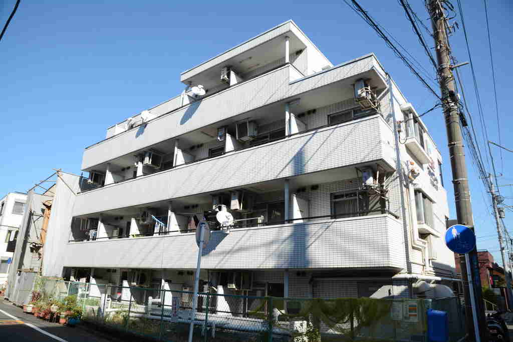 スカイコート川崎大師の外観