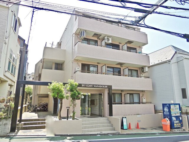スカイコート若林の外観