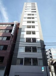 アクサス大手町ラクシーズの外観