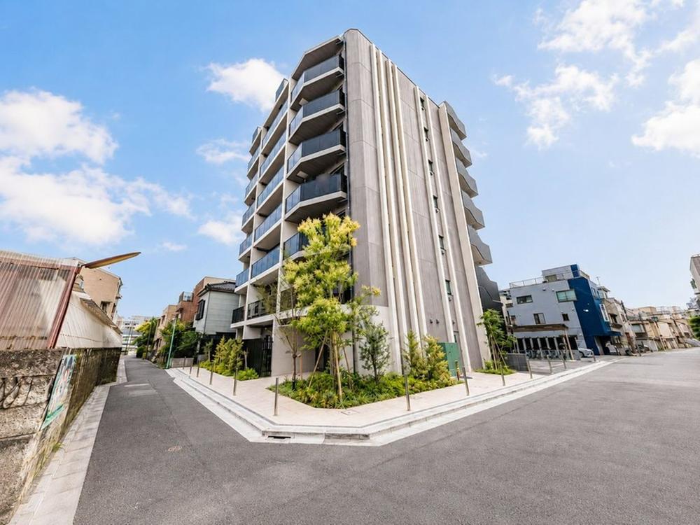 デュオステージ北千住IIIの外観
