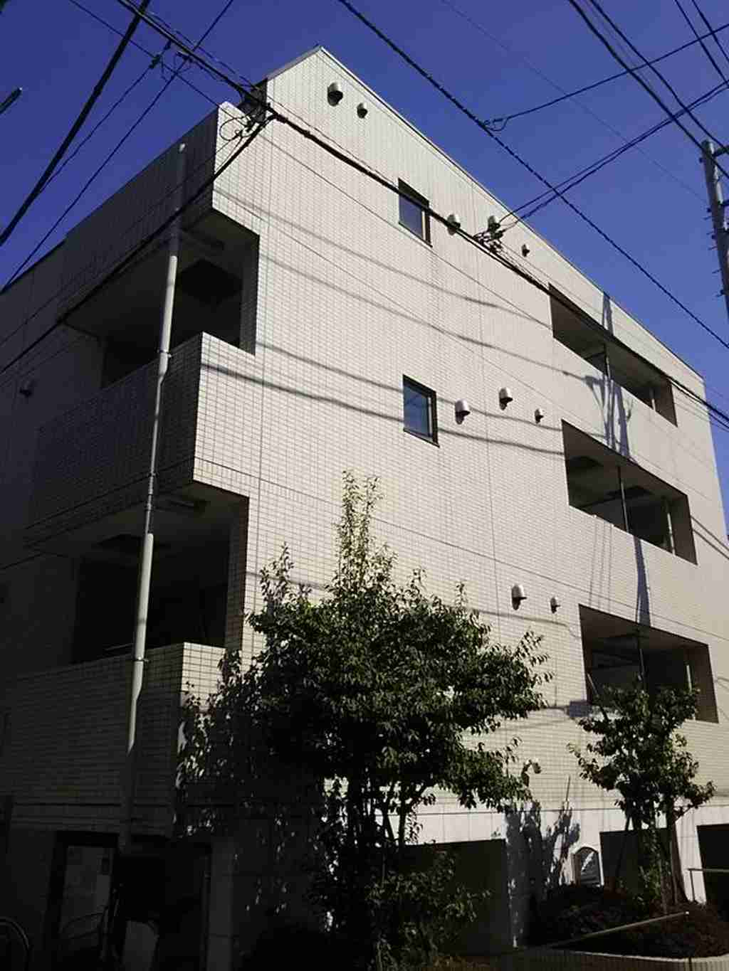 プレール・ドゥーク北新宿Ⅱの外観