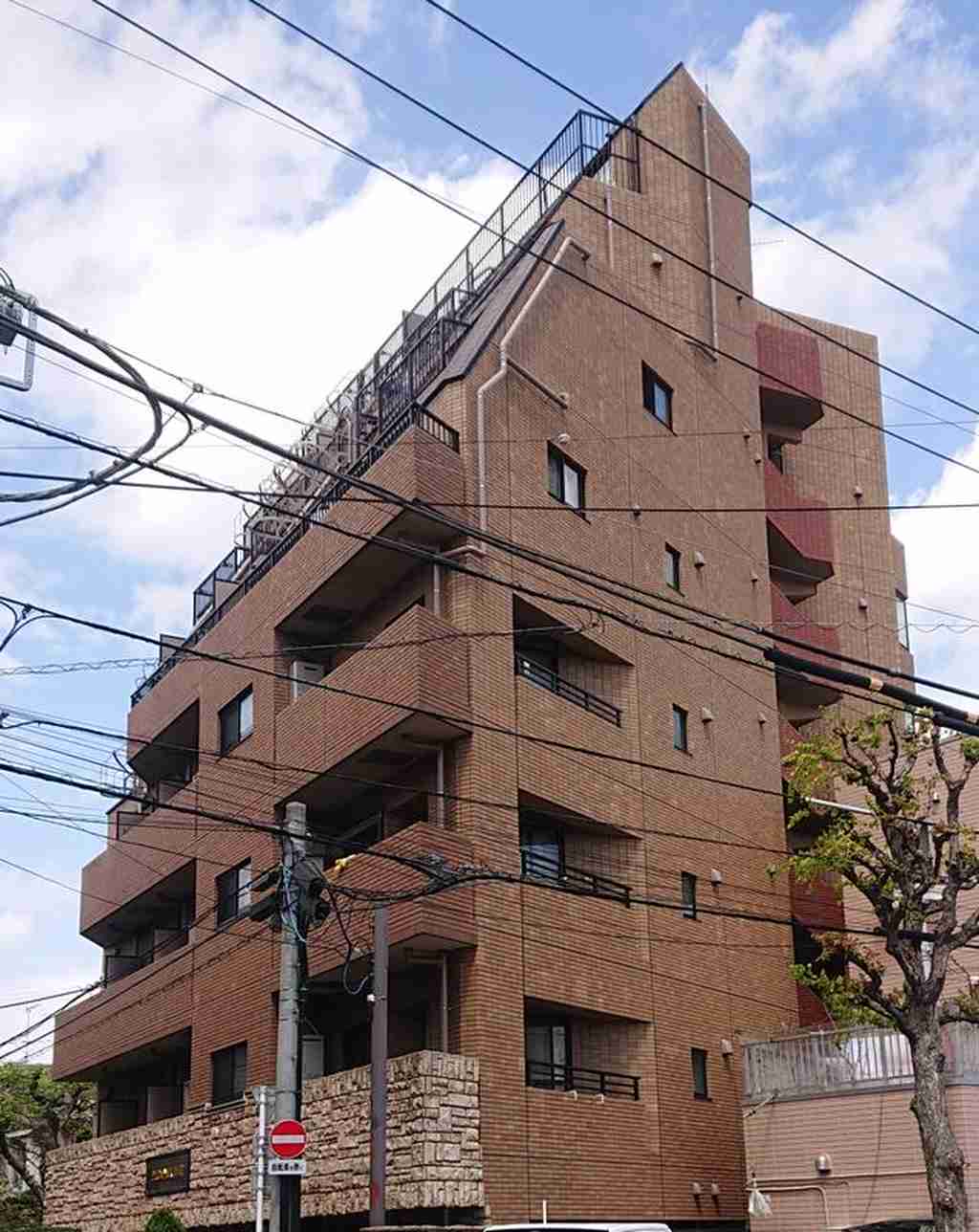 トーシンフェニックス沼袋の外観