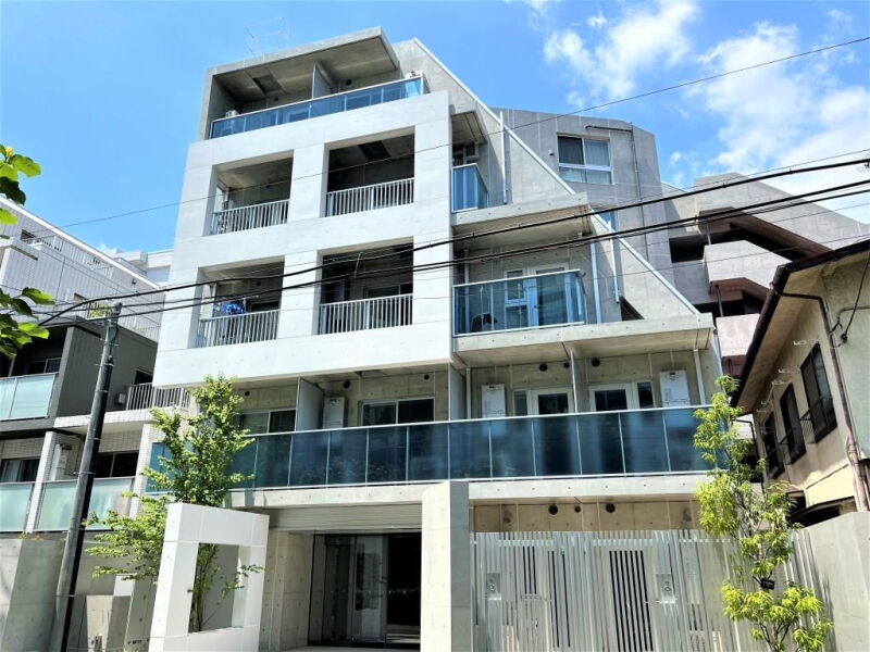 ズーム高田馬場ウエストの外観
