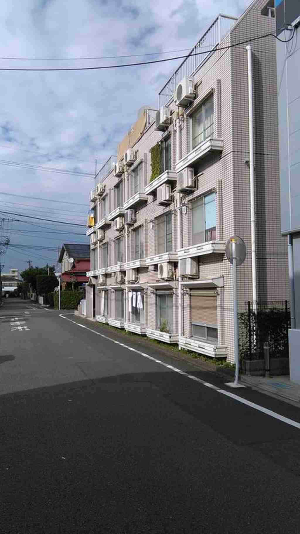 スカイコート矢部の外観
