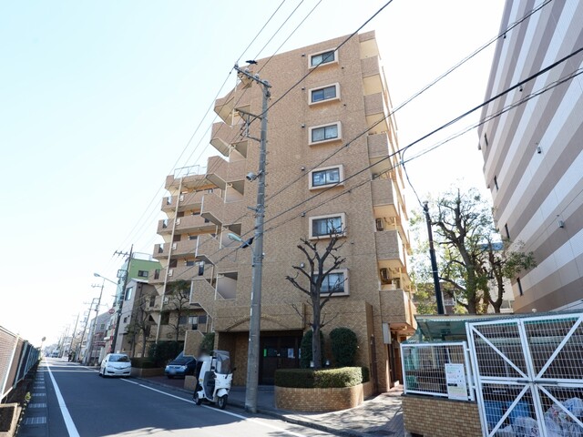 ライオンズマンション東墨田の建物外観