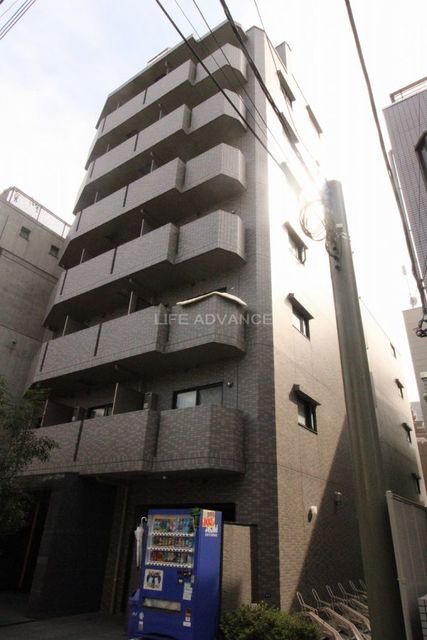 ルーブル白金高輪参番館の外観