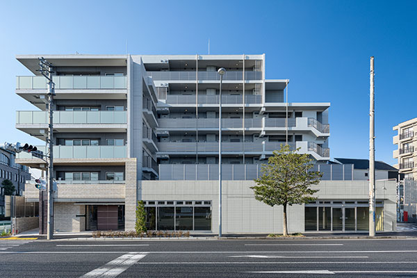 ガーラ・レジデンス横浜立場の外観