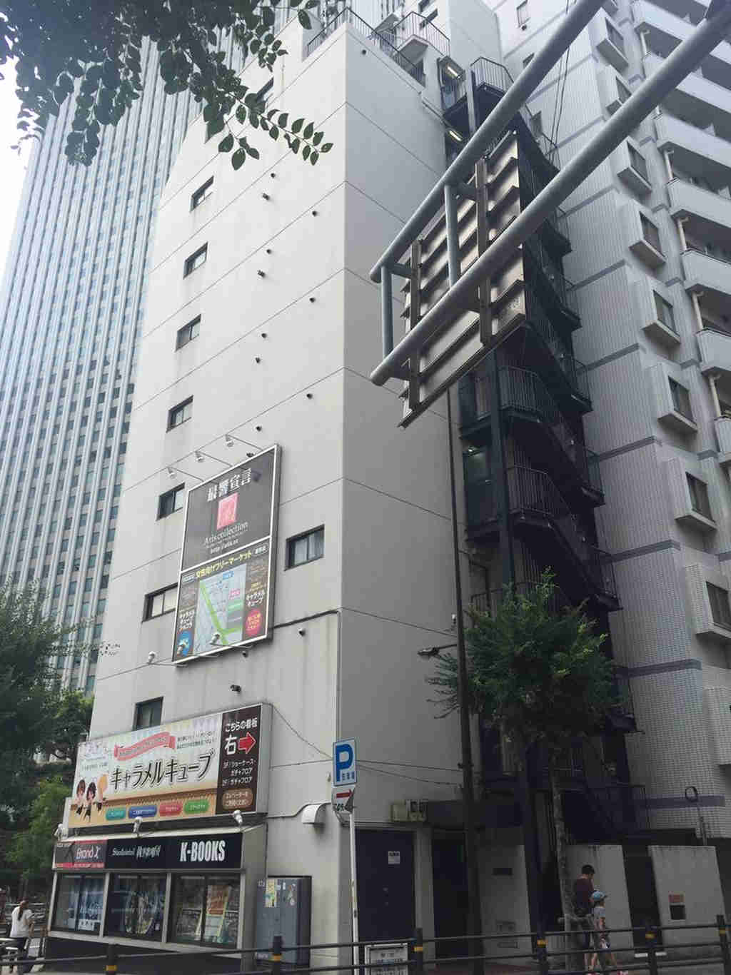 デュオステージサンシャイン60通りの外観