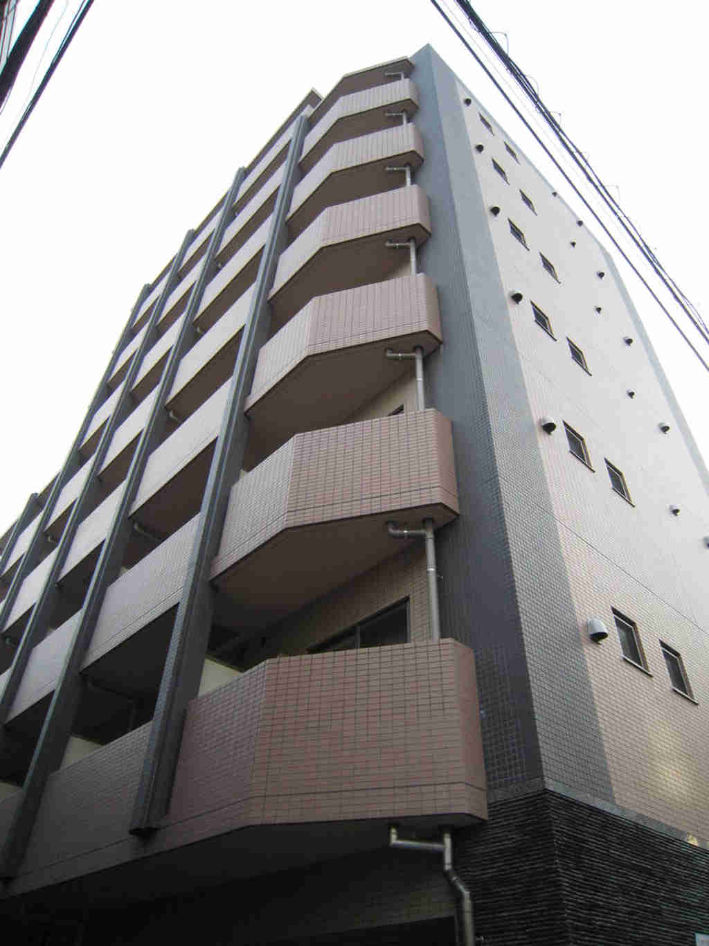 ステージファースト東十条の外観
