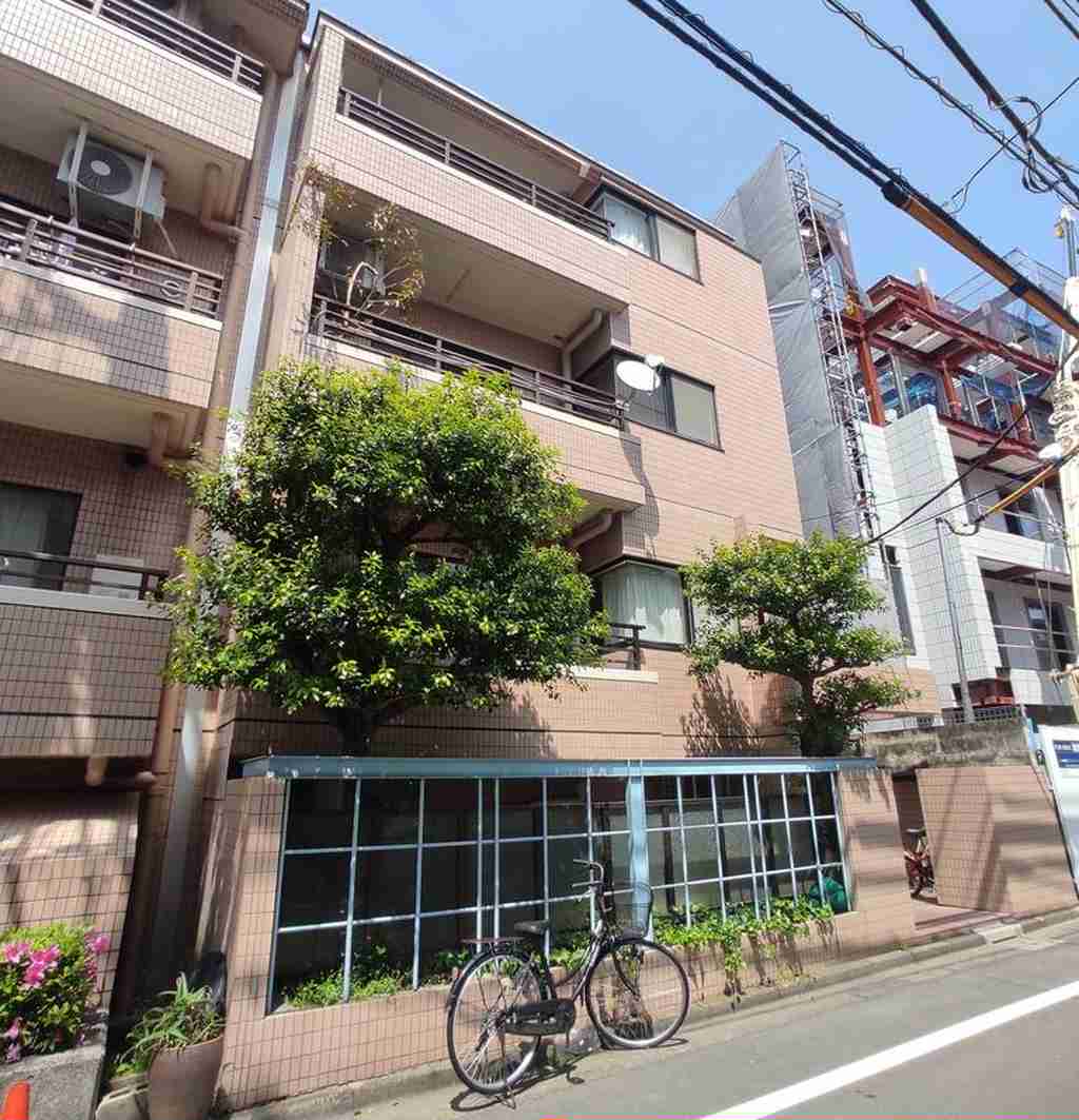 トーシンフェニックス世田谷の外観
