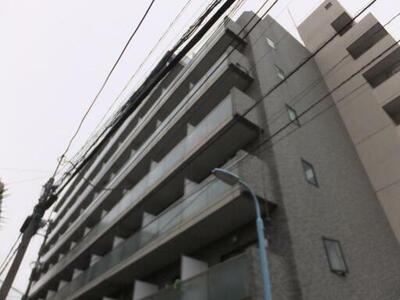 メゾン・ド・ヴィレ荻窪の建物外観