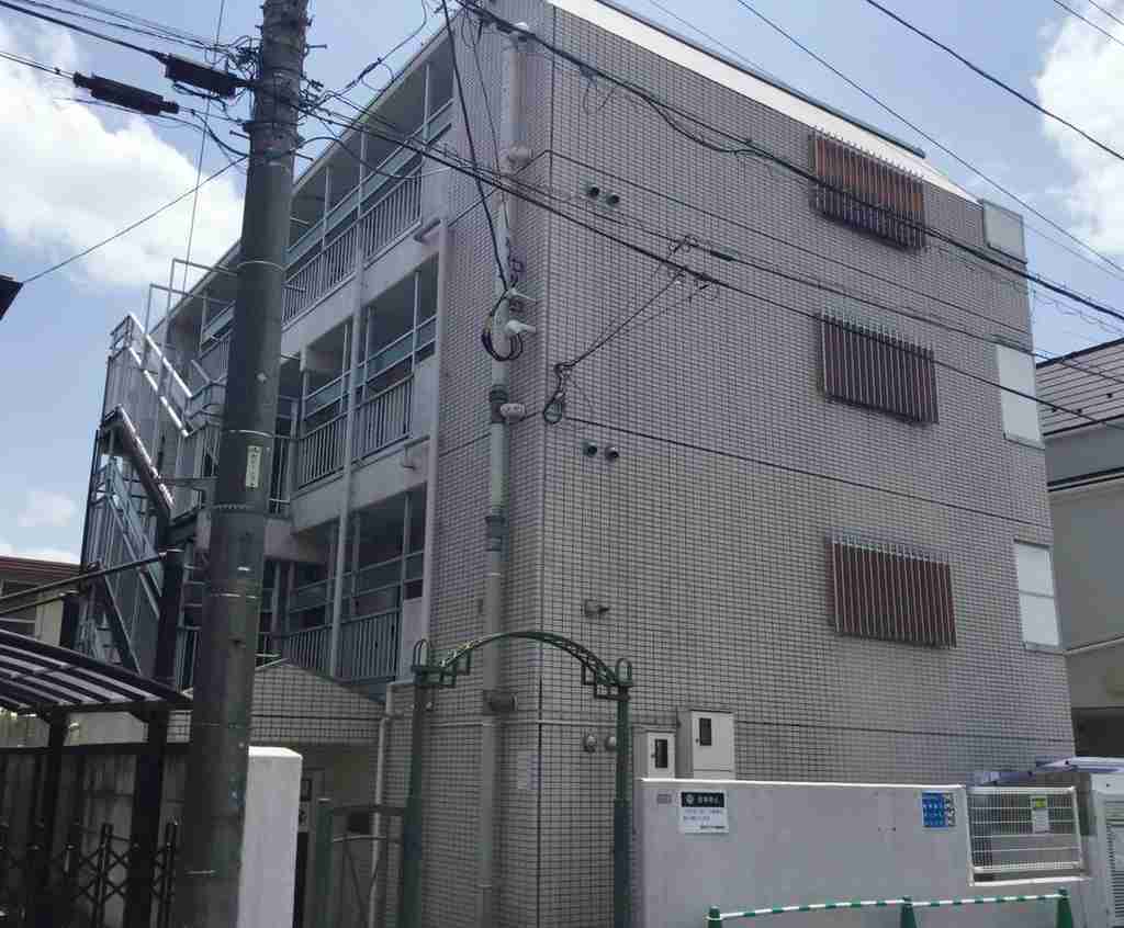 スカイコート立川3の外観