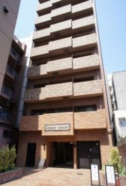 トーシンフェニックス田町の外観