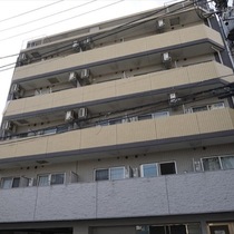 ガーラ大山駅前の外観