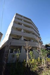 グランドコンシェルジュ赤堤の外観