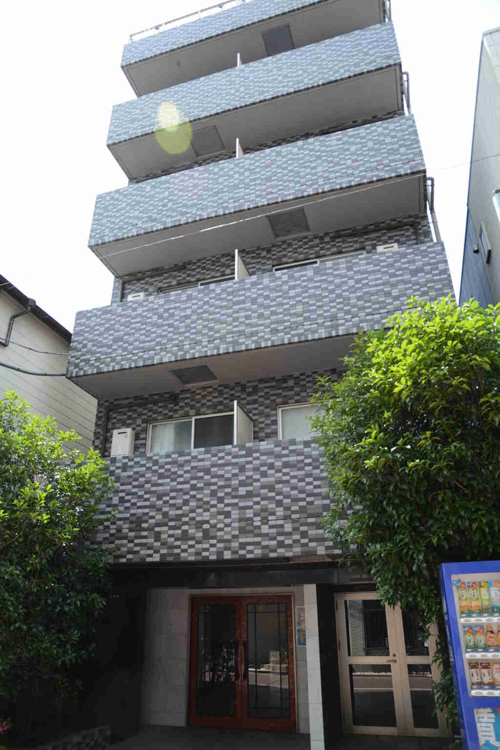 プロフ上池台の外観