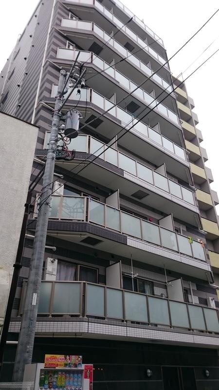 AZEST西川口の外観