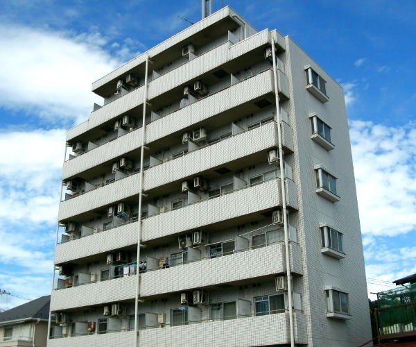 スカイコート和光の建物外観