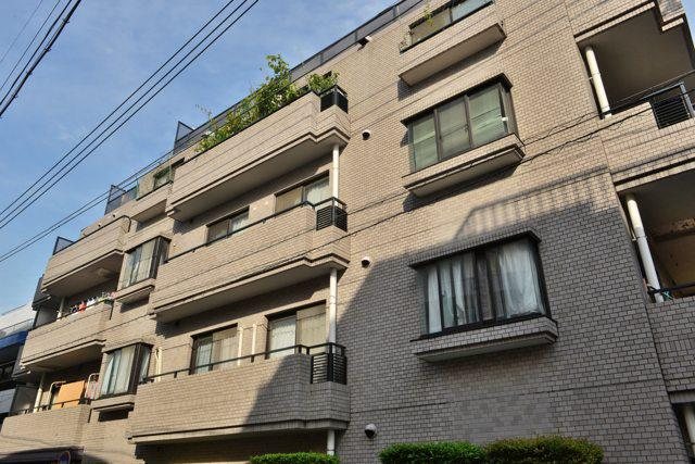 ワコーレ町屋の外観