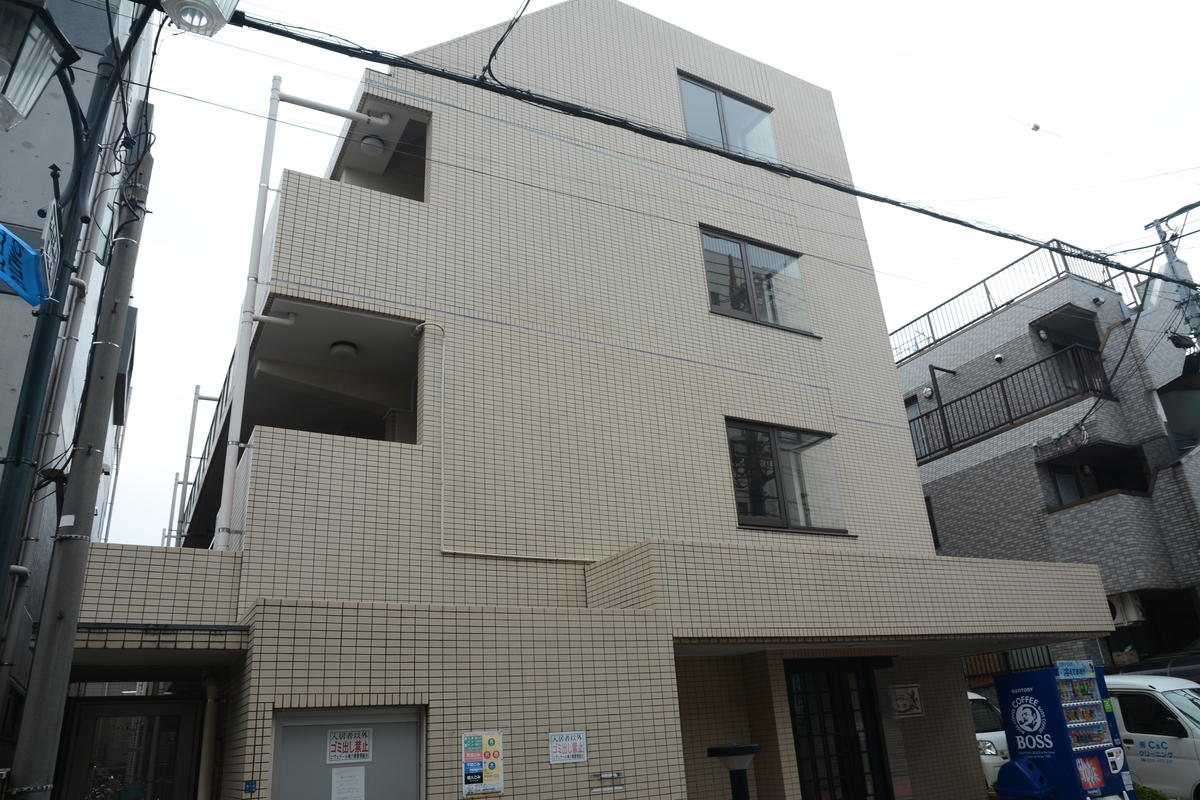 エヴェナール南六郷の建物外観