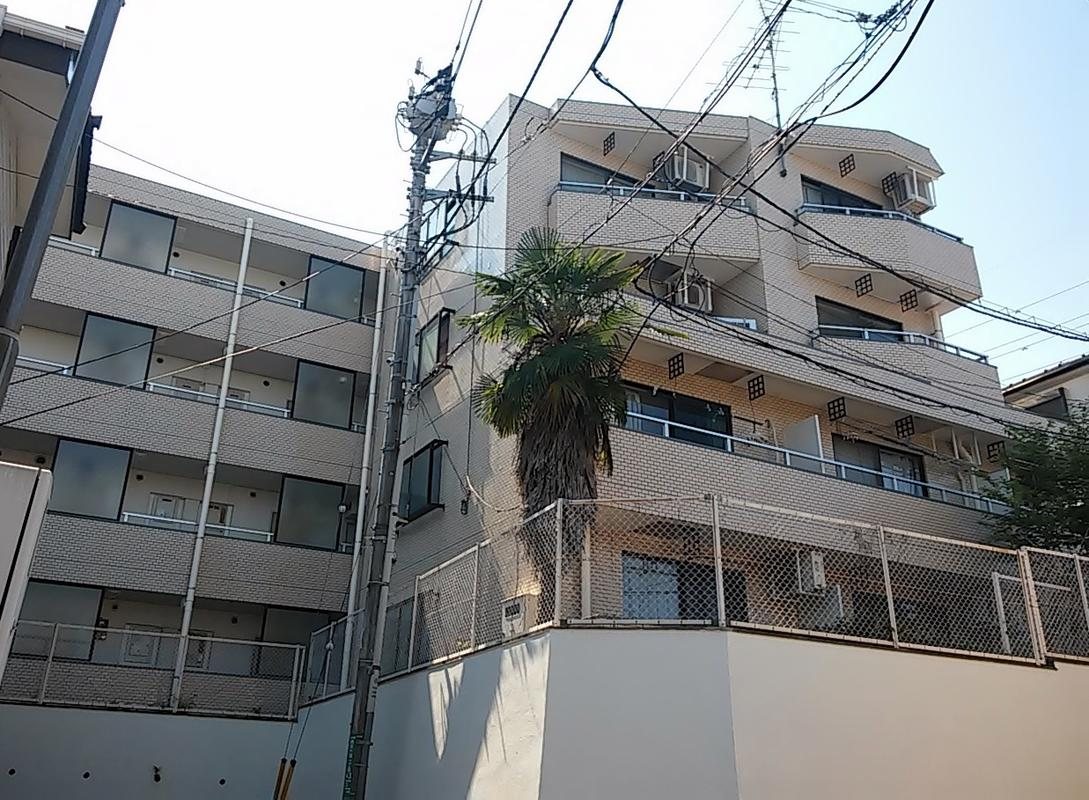 パレドール西国分寺の外観