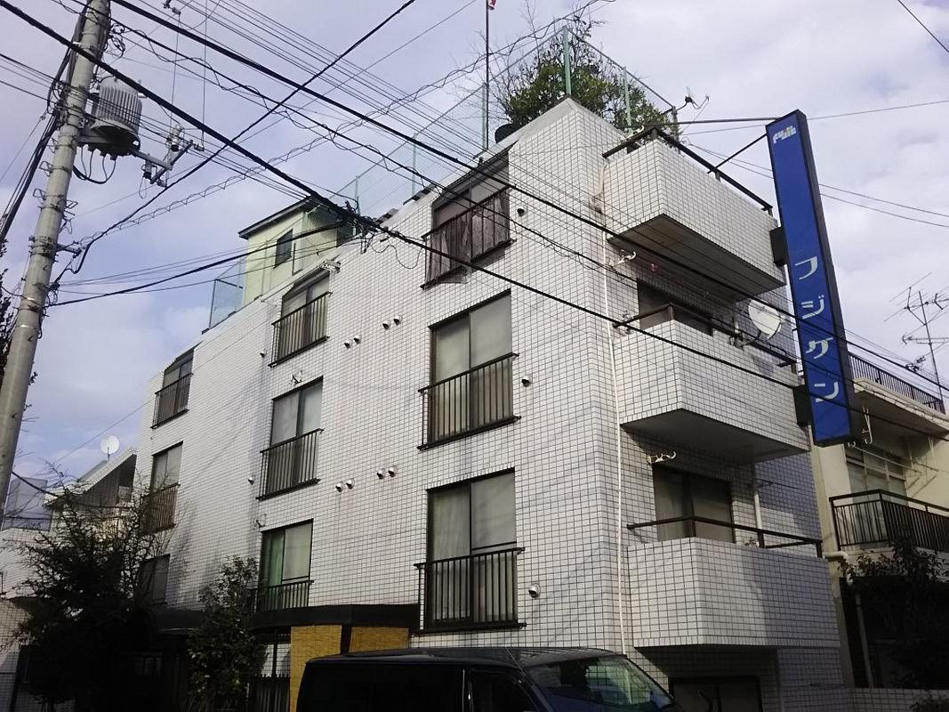 プライム東長崎の外観