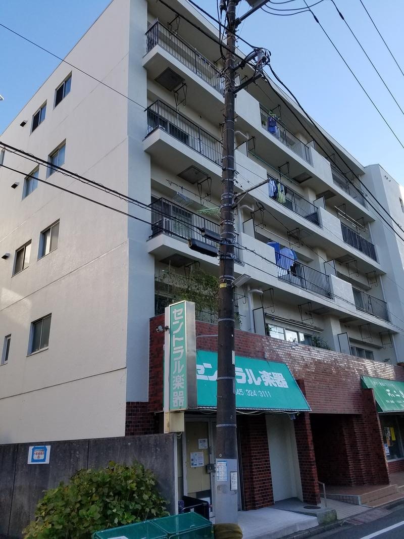 パーソナルハイツ東白楽の外観