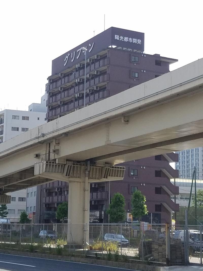 グリフィン横浜・ベイグランデ弐番館の外観