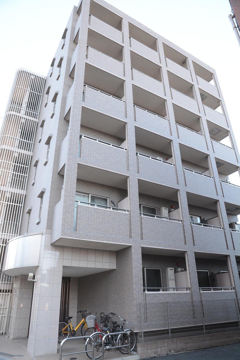 ヴェルト新川崎の外観