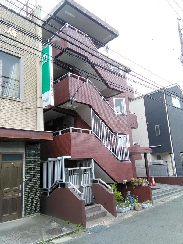 菱和パレス向ヶ丘遊園の外観