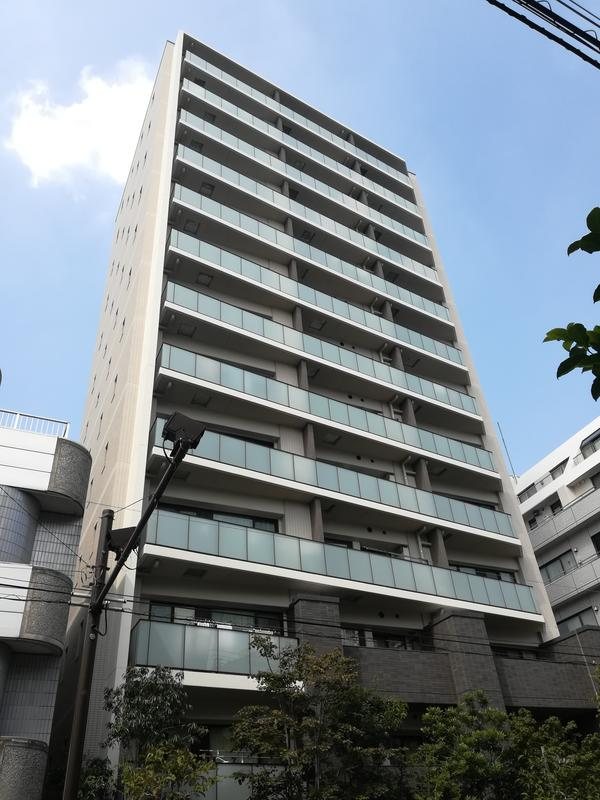 グランドメゾン四谷の外観