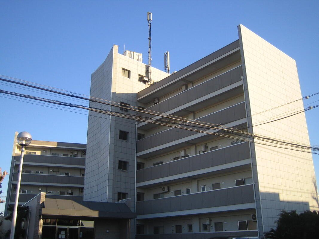 コープ竹の丸の外観