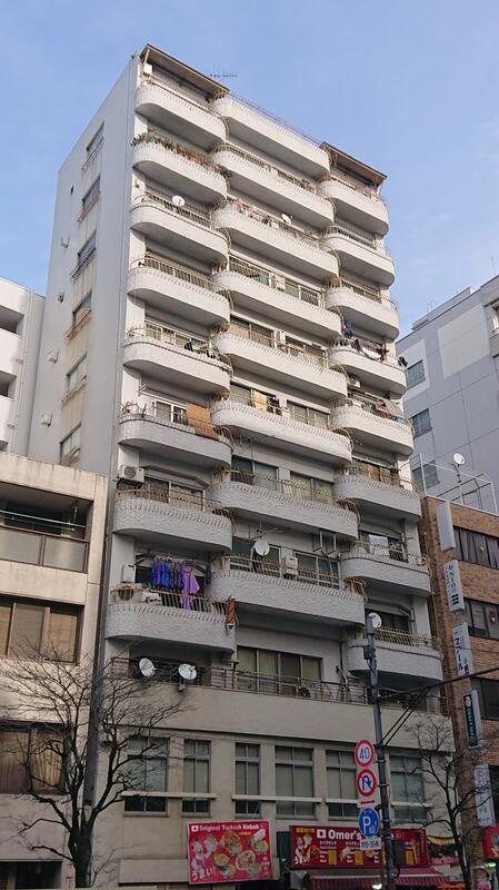 池袋サンハイツの外観