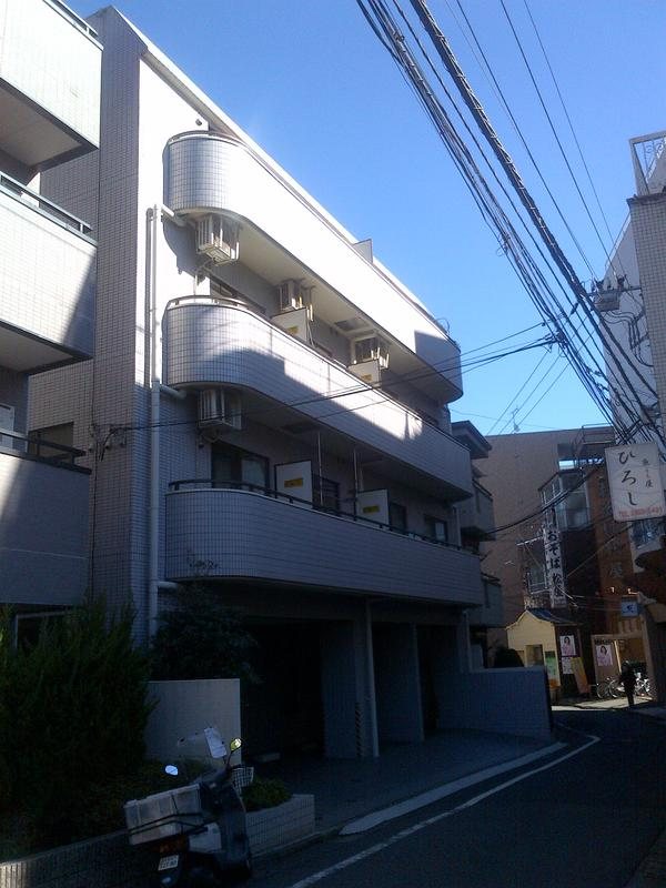 メゾンポアソンボランの外観