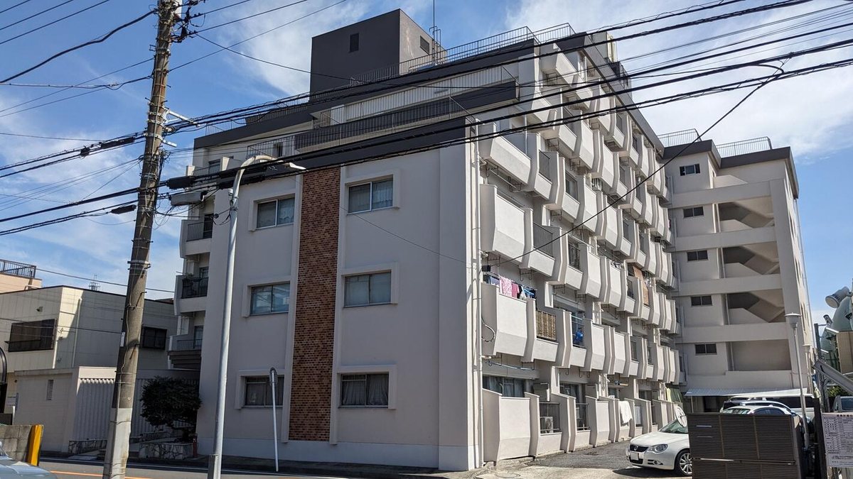 パラシオン横浜の外観