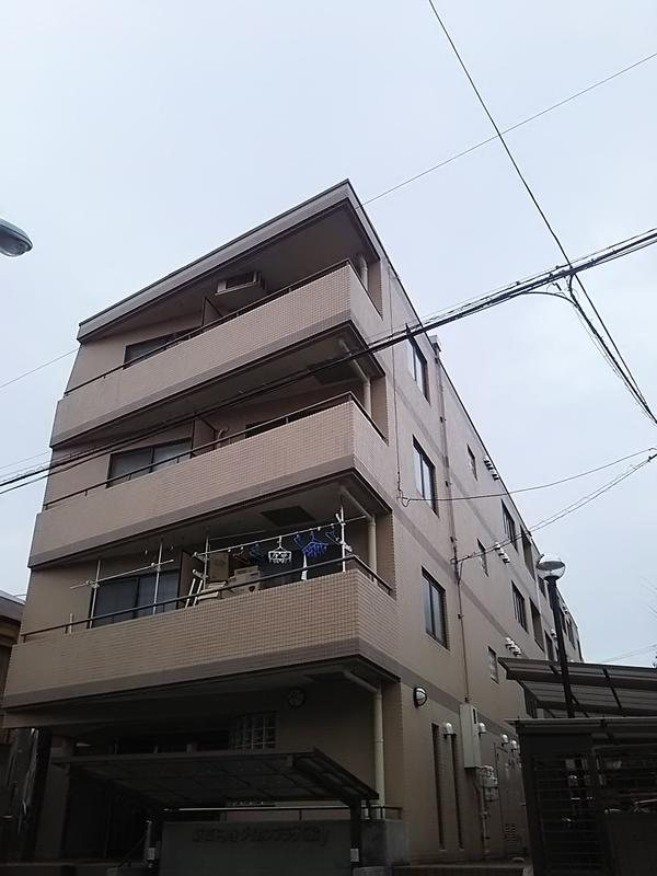 新高円寺ダイカンプラザシティの外観