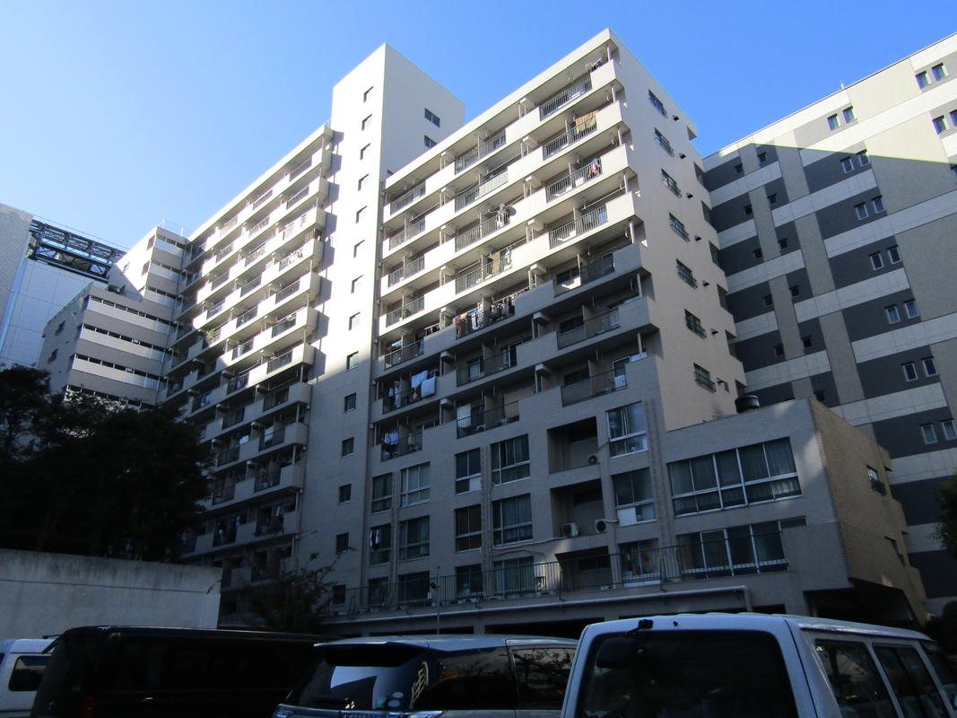 越前堀永谷マンションの外観