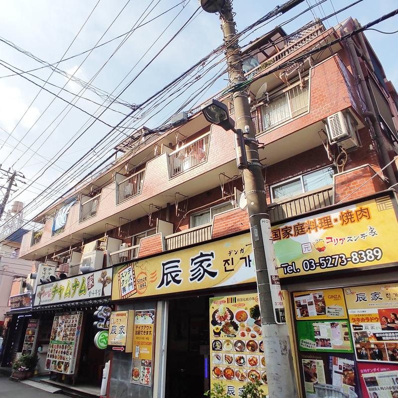 サンライズ新宿の外観