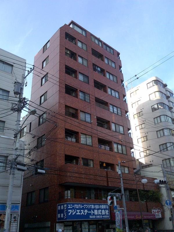 ライオンズマンション千駄木の外観