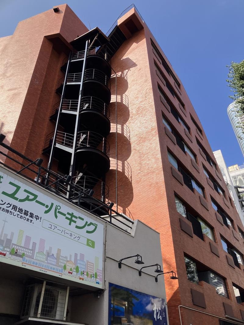 グランメール六本木の外観
