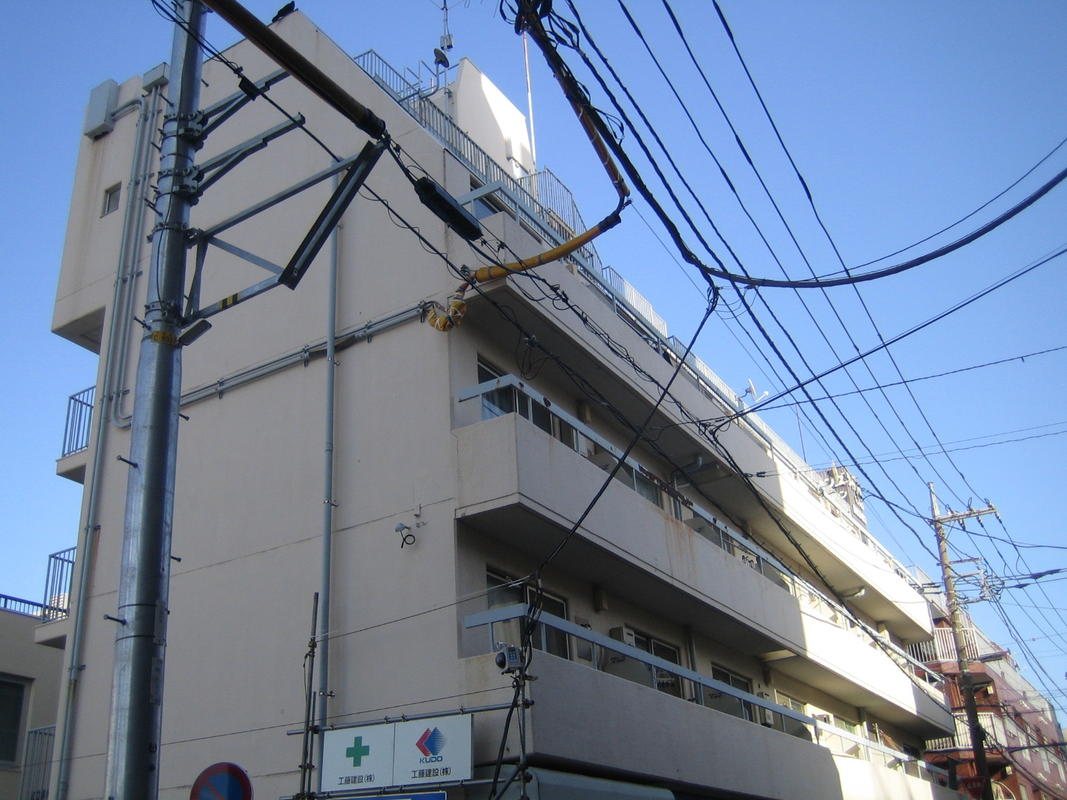 日東コーポ西横浜の外観