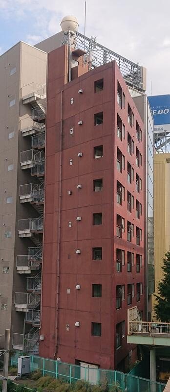 日興パレス池袋の外観