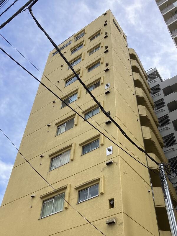 パレ・ドール新宿の外観