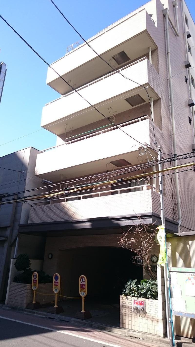 ワコー板橋マンションの外観