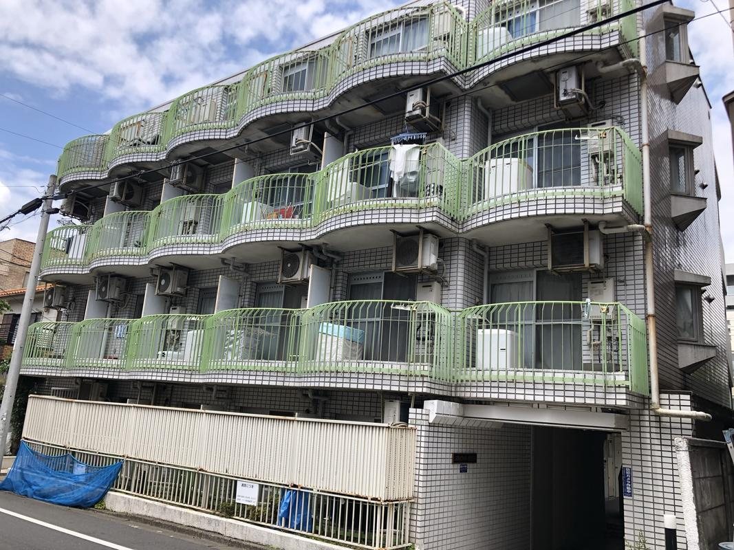 スカイコート世田谷の外観
