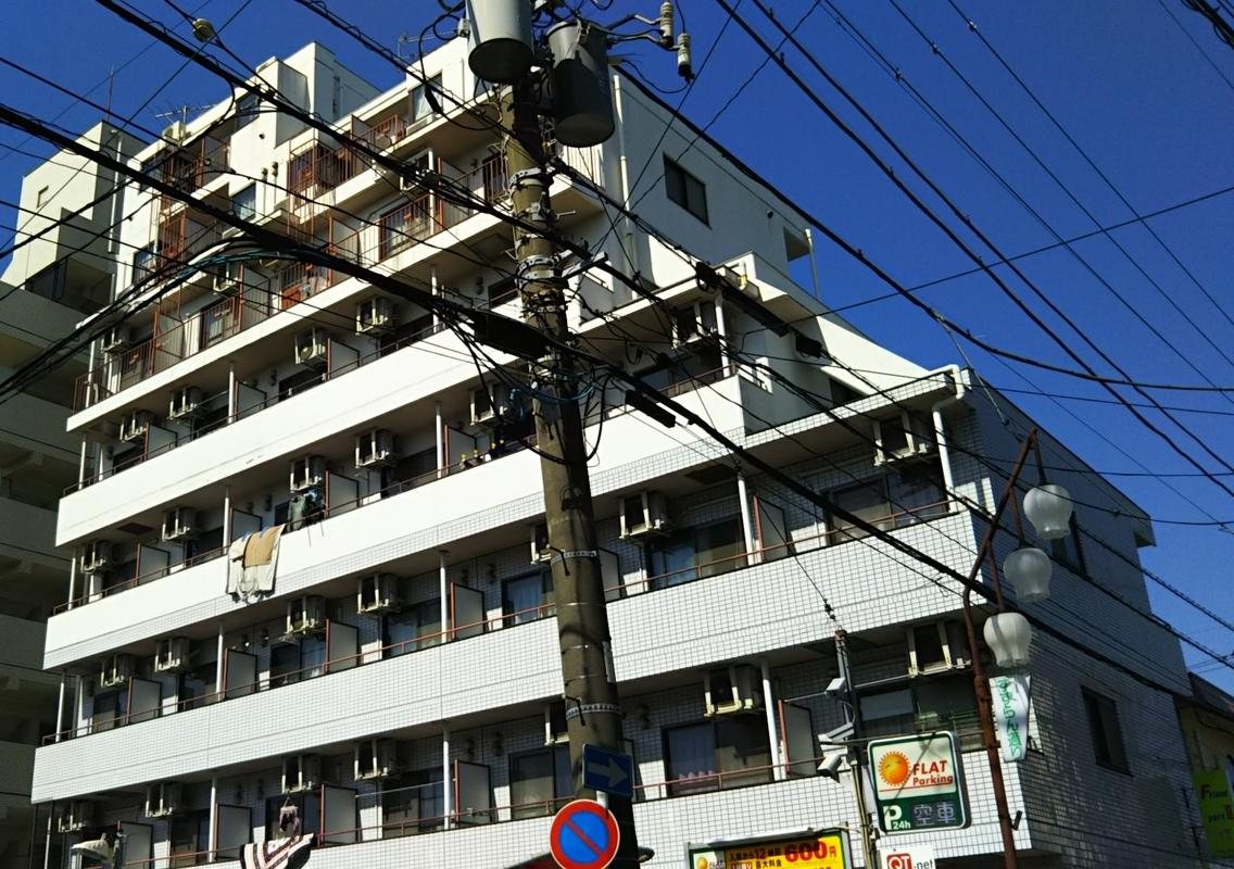 スカイコート大和の建物外観